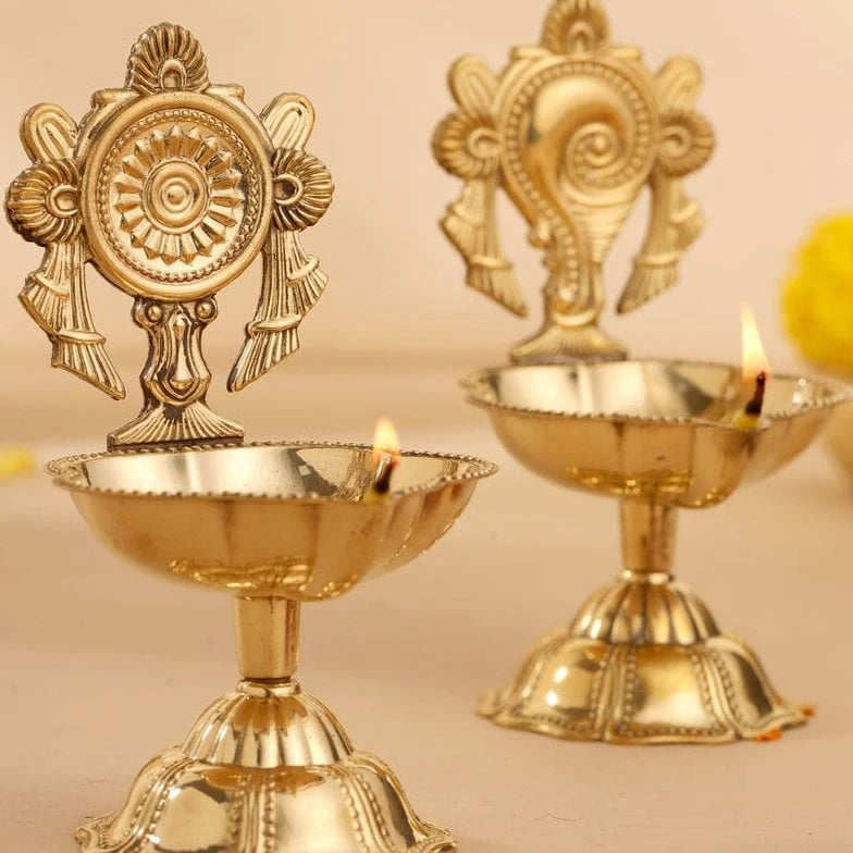 Brass shankh chakra Diya set